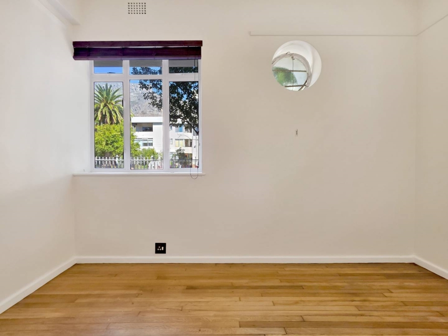 To Let 3 Bedroom Property for Rent in Gardens Western Cape